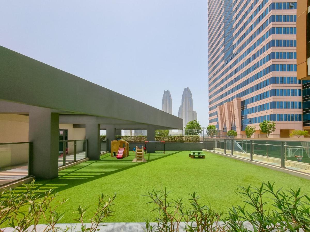 Eden'S Homes & Villas - Millennium Atria Residences Dubai Dış mekan fotoğraf